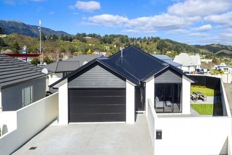 Photo of property in 13 Vernon Grove, Brown Owl, Upper Hutt, 5018