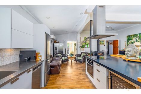 Photo of property in 22 Mckenzie Street, Geraldine, 7930