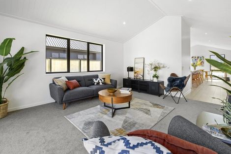 Photo of property in 14 Moonstone Street, Albert Town, Wanaka, 9305