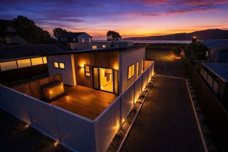 Photo of property in 57 Manly Street, Paraparaumu Beach, Paraparaumu, 5032