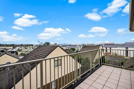Photo of property in St Claire Village, 183/172 Mcleod Road, Te Atatu South, Auckland, 0610