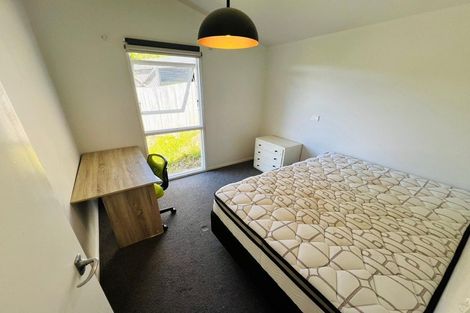 Photo of property in 12 Chartwell Drive, Crofton Downs, Wellington, 6035