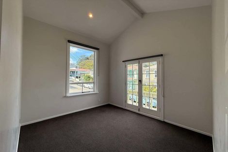 Photo of property in 100 Aro Street, Aro Valley, Wellington, 6021