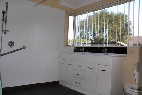 Photo of property in 160a Hill Road, Manurewa, Auckland, 2105