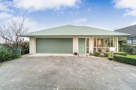Photo of property in 14 Scandia Court, Hokowhitu, Palmerston North, 4410