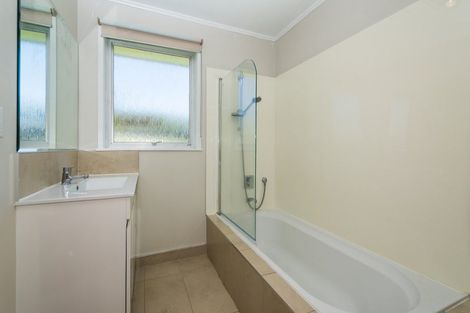 Photo of property in 1/285 Sunset Road, Sunnynook, Auckland, 0632