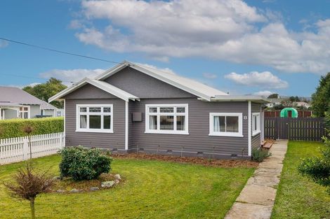 Photo of property in 8 Herbert Street, Waimate, 7924