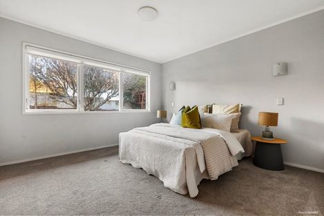 Photo of property in 29 Jellicoe Road, Murrays Bay, Auckland, 0630