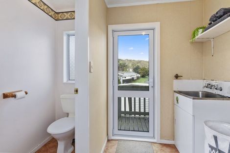 Photo of property in 16 Wagon Road, Stokes Valley, Lower Hutt, 5019