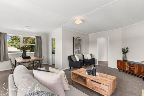 Photo of property in 15 Doctors Hill Road, Maungaturoto, 0520