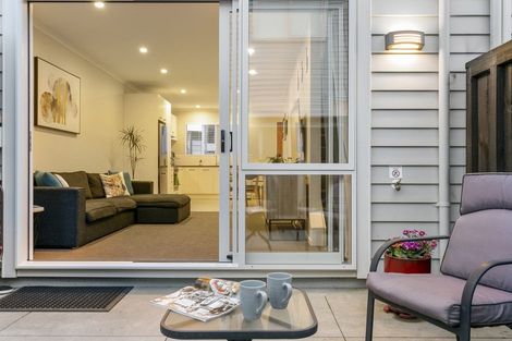 Photo of property in 28 Eyton Kay Road, Hobsonville, Auckland, 0616