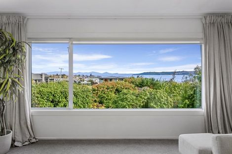 Photo of property in 29 Harvey Street, Waipahihi, Taupo, 3330