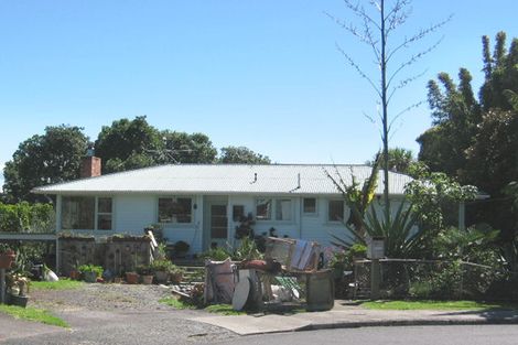 Photo of property in 34 Kiernan Place, Kelston, Auckland, 0602