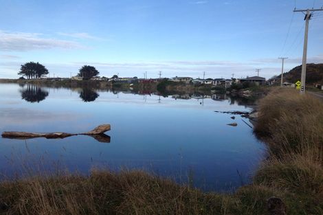 Photo of property in 1342 Coast Road, Toko Mouth, Milton, 9292