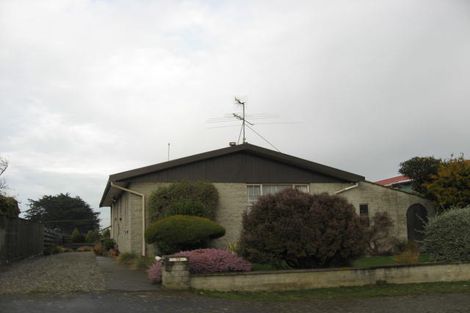 Photo of property in 23 Milford Street, Heidelberg, Invercargill, 9812