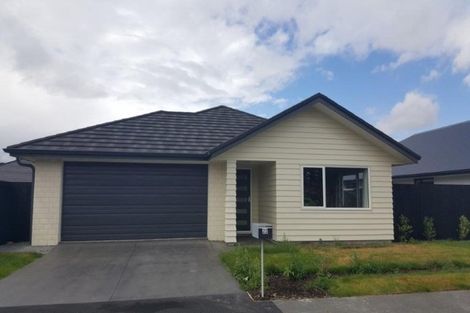 Photo of property in 22 Dunlops Crescent, Marshland, Christchurch, 8083