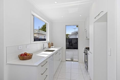 Photo of property in 227a Cranford Street, St Albans, Christchurch, 8014