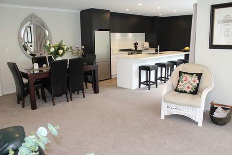 Photo of property in 504 Richmond Street, Lepperton, New Plymouth, 4373