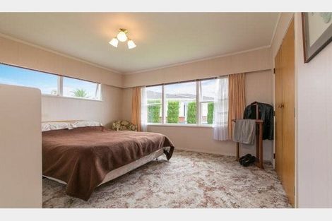 Photo of property in 36 Spence Road, Henderson, Auckland, 0612