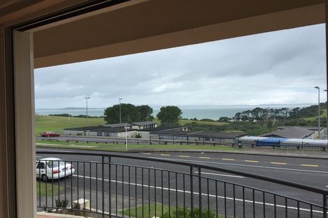 Photo of property in 31e Macleans Road, Bucklands Beach, Auckland, 2014
