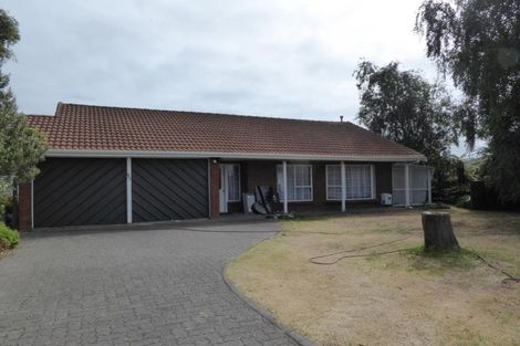 Photo of property in 142 Mazengarb Road, Paraparaumu, 5032