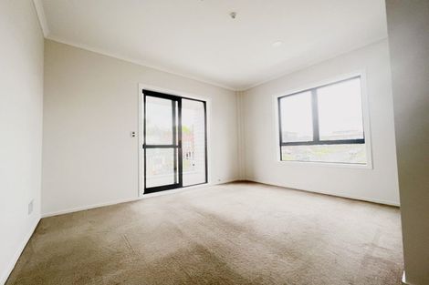 Photo of property in 22a/132 Stancombe Road, Flat Bush, Auckland, 2016
