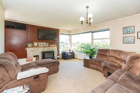 Photo of property in 84 Mckay Drive, Temple View, Hamilton, 3218