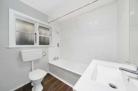 Photo of property in 20 Bledisloe Crescent, Wainuiomata, Lower Hutt, 5014