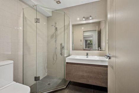 Photo of property in 31 Kilkelly Avenue, Pinehill, Auckland, 0632