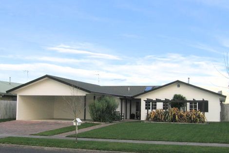 Photo of property in 8 Bouverie Crescent, Flagstaff, Hamilton, 3210