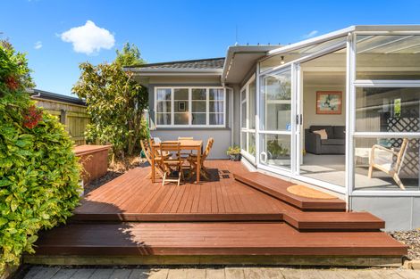 Photo of property in 26 Rangitira Avenue, Palmerston North, 4414