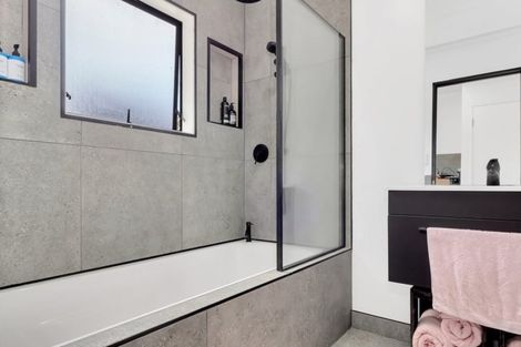 Photo of property in 92 Princess Road, Bellevue, Tauranga, 3110