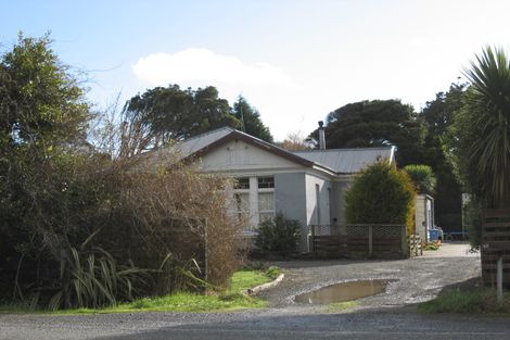 Photo of property in 64 Dunns Road, Otatara, Invercargill, 9879