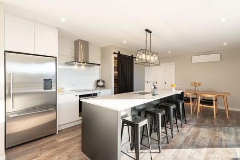 Photo of property in 2 Rotomanu Place, Pyes Pa, Tauranga, 3112