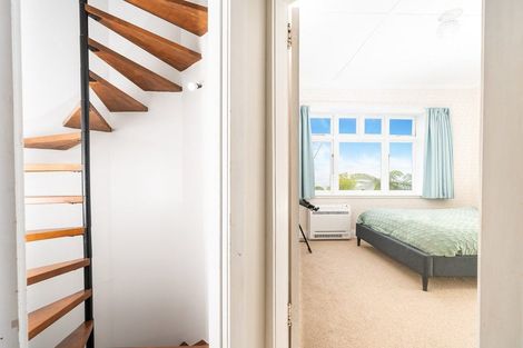 Photo of property in 60 Hatton Street, Karori, Wellington, 6012