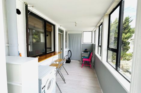 Photo of property in 6/72 Freyberg Street, Lyall Bay, Wellington, 6022