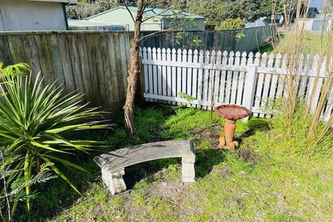 Photo of property in 6 Kapiti Lane, Otaki Beach, Otaki, 5512
