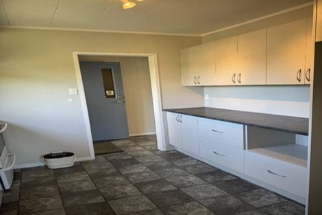 Photo of property in 2/751 Swanson Road, Swanson, Auckland, 0612