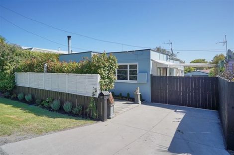Photo of property in 41 Batten Grove, The Pines Beach, 7630