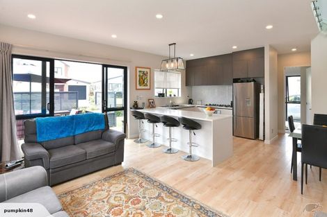 Photo of property in 18 Kaipuke Crescent, Gulf Harbour, Whangaparaoa, 0930