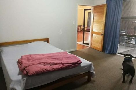 Photo of property in 37 Seon Place, Birkdale, Auckland, 0626