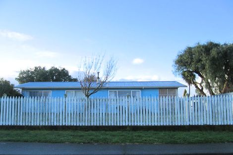 Photo of property in 8 Cortes Crescent, Flaxmere, Hastings, 4120