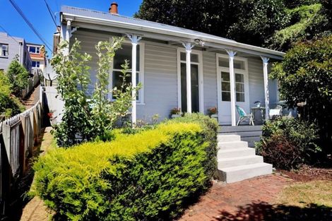 Photo of property in 107 Maclaggan Street, Dunedin Central, Dunedin, 9016