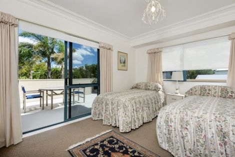 Photo of property in 994 Papamoa Beach Road, Papamoa Beach, Papamoa, 3118