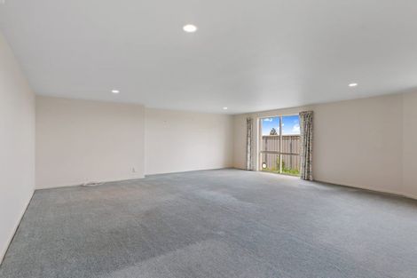 Photo of property in 1/21 Overdale Drive, Cashmere, Christchurch, 8022
