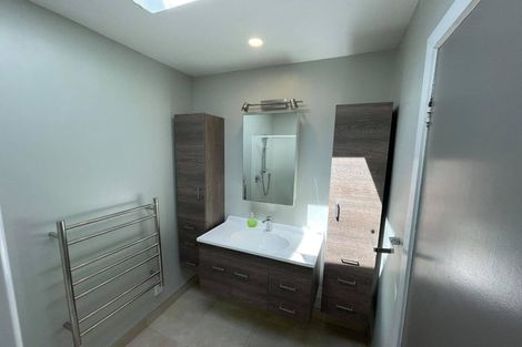 Photo of property in 19a Railway Avenue, Alicetown, Lower Hutt, 5010