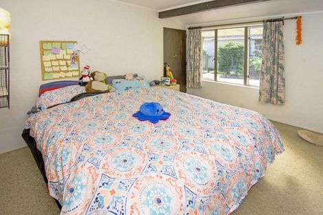 Photo of property in 5 Lowes Place, Solway, Masterton, 5810