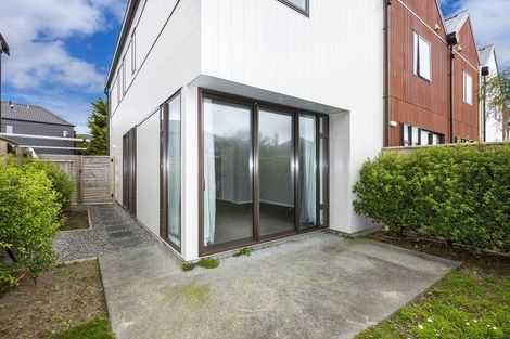 Photo of property in 31 Ron Deal Way, Epuni, Lower Hutt, 5011
