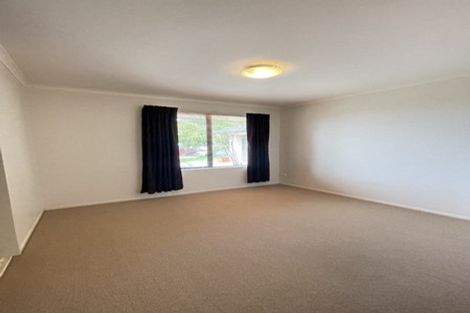 Photo of property in 26 Brittany Drive, Henderson, Auckland, 0612