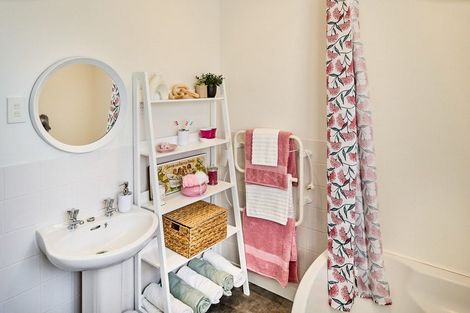 Photo of property in 10 Kotipu Place, Pukerua Bay, 5026